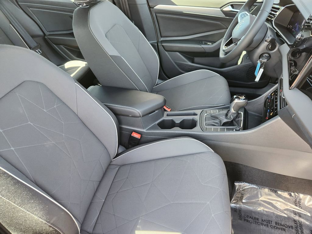 New 2026 Volkswagen Jetta Sport FWD image 5