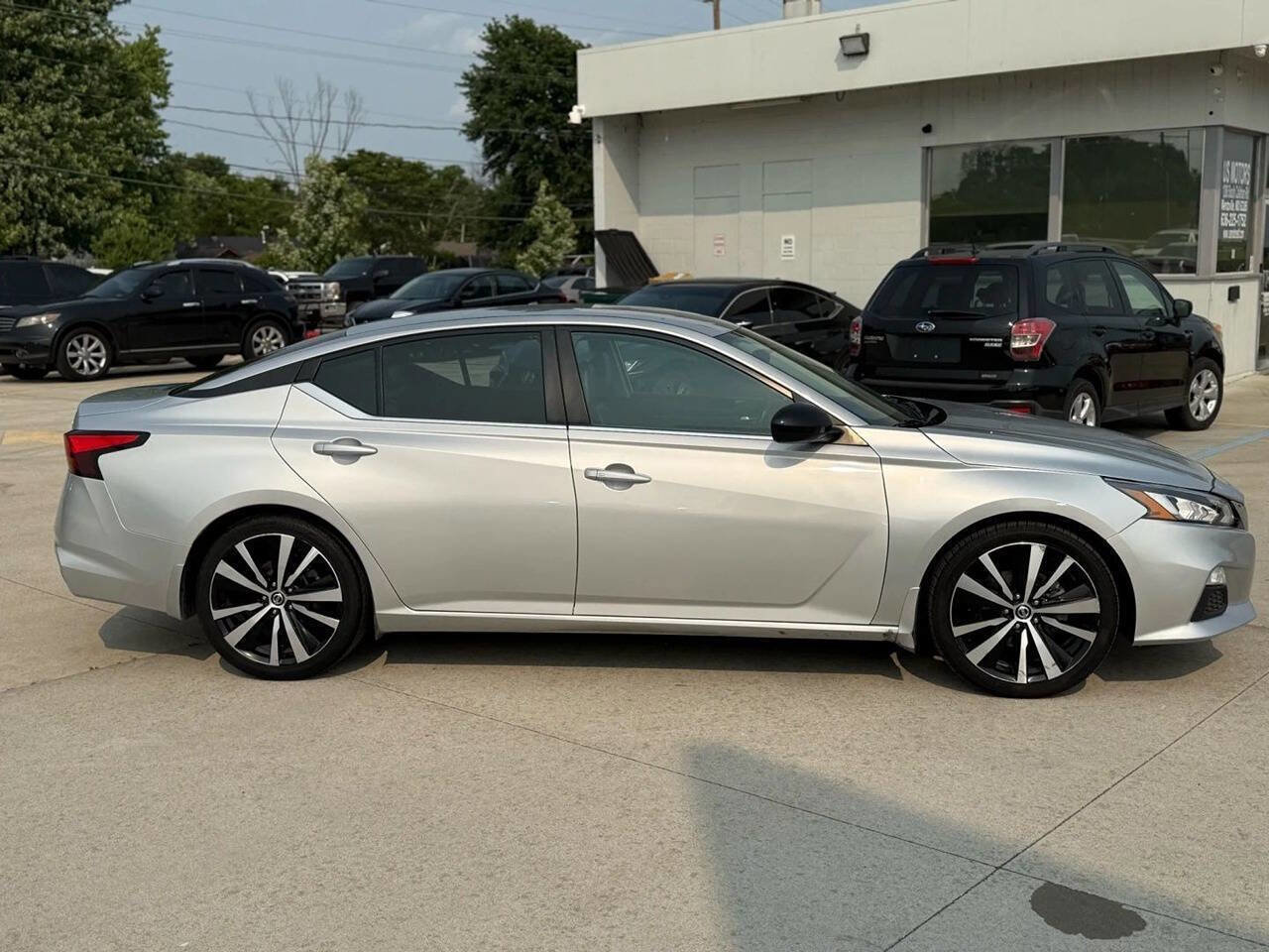 Used 2020 Nissan Altima 2.5 SR image 6