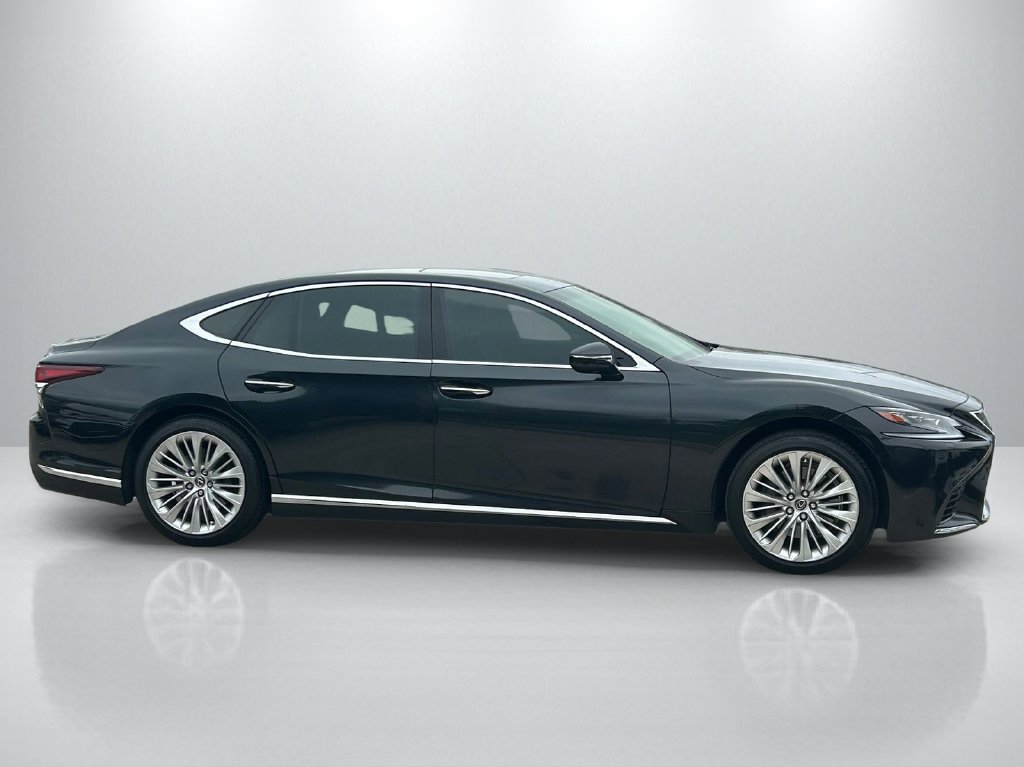 Used 2020 Lexus LS 500 w/ Interior Upgrade Package RWD image 4
