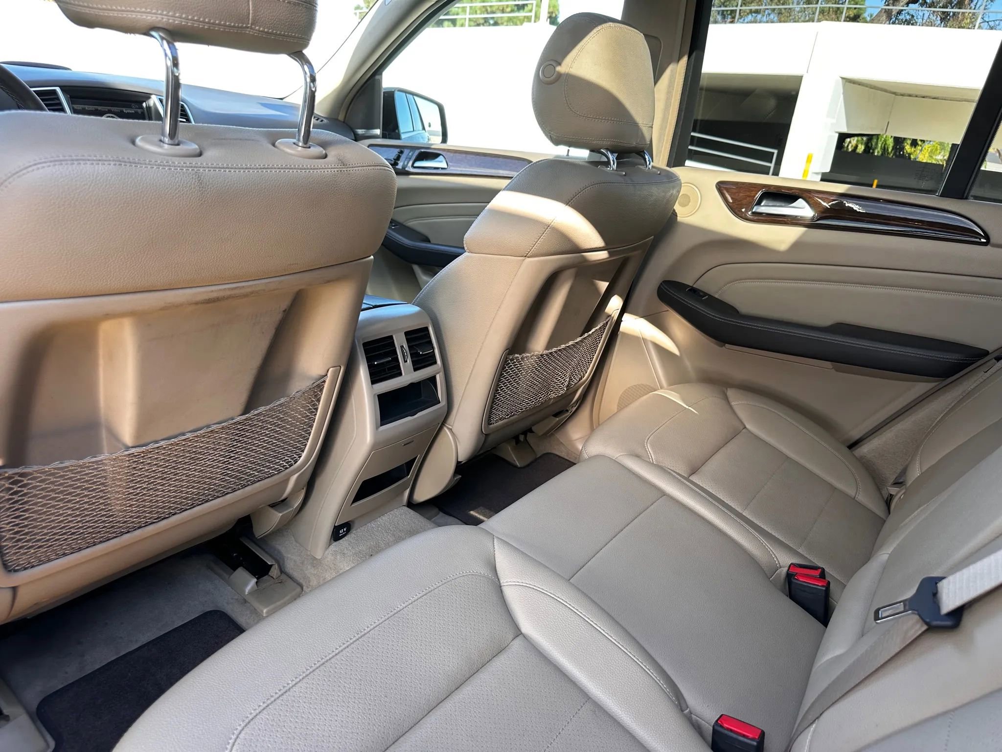 Used 2014 Mercedes-Benz ML 350 BlueTEC 4MATIC image 15