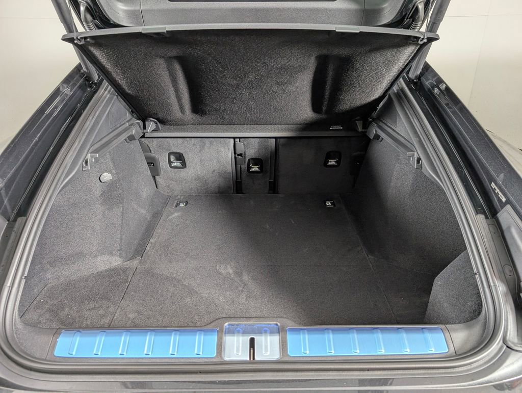 New 2026 Porsche Panamera 4 image 17