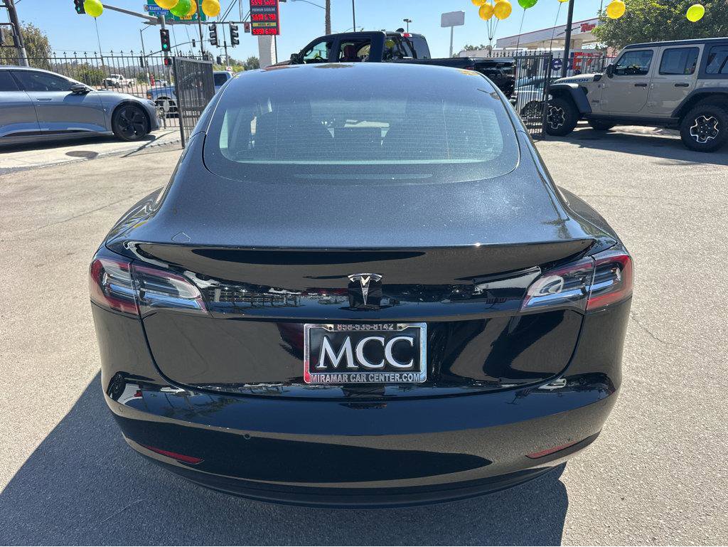 Used 2021 Tesla Model 3 Standard Range Plus image 12