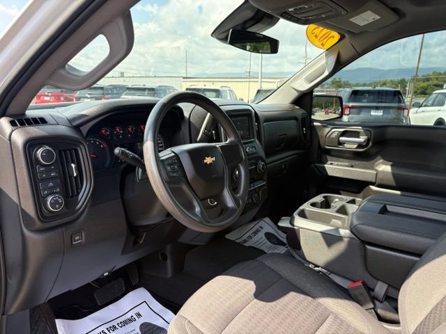 Used 2023 Chevrolet Silverado 1500 Custom w/ LPO, Dark Essentials Package AWD/4WD image 3