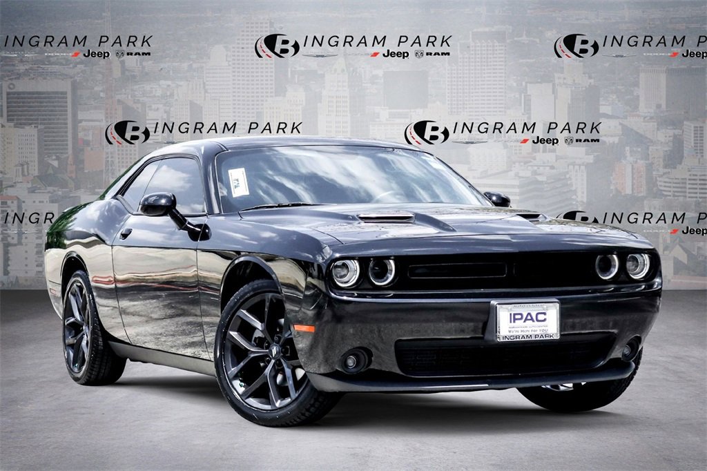 Used 2022 Dodge Challenger SXT w/ Blacktop Package
