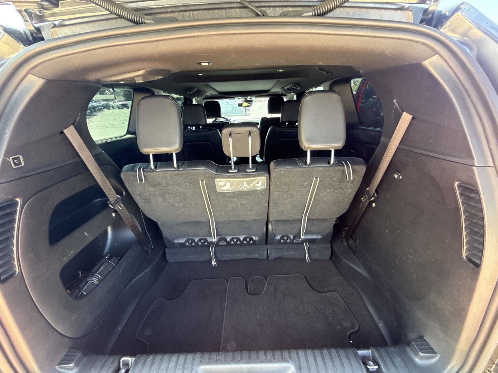 Used 2019 Chrysler Pacifica Touring-L Plus w/ Advanced Safetytec Group FWD image 5