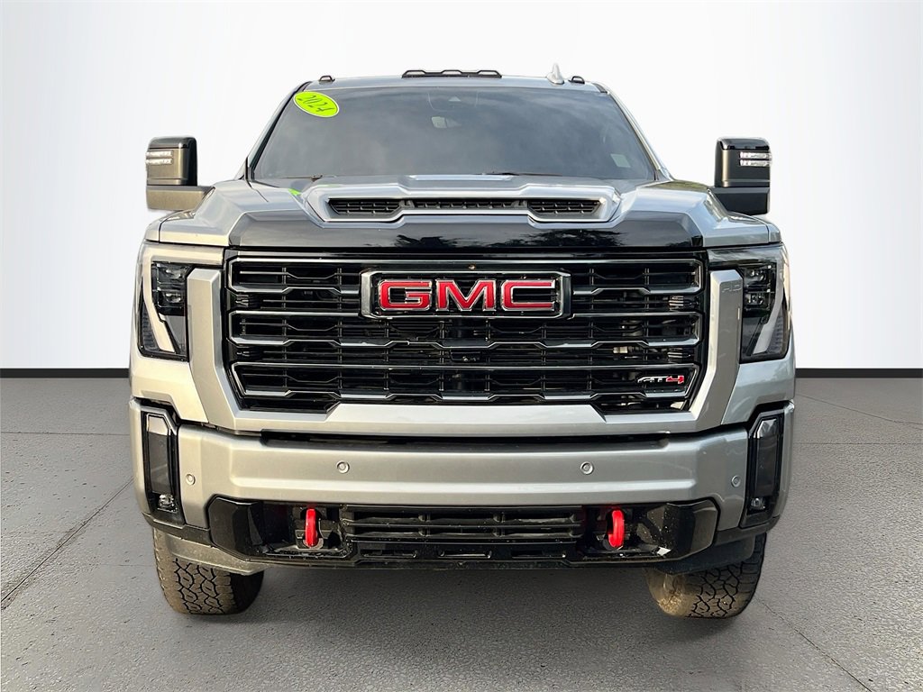Used 2024 GMC Sierra 2500 AT4 w/ AT4 Premium Plus Package image 2