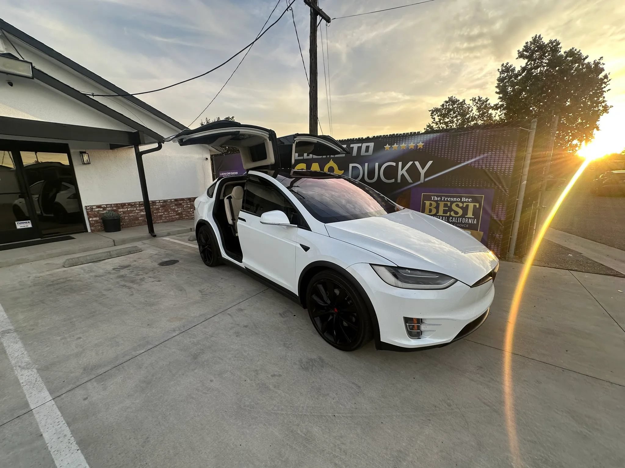 Used 2018 Tesla Model X 75D AWD/4WD image 50