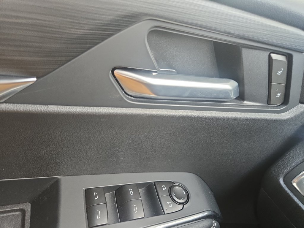 Used 2026 GMC Acadia Elevation w/ LPO, Floor Liner Package AWD/4WD image 21