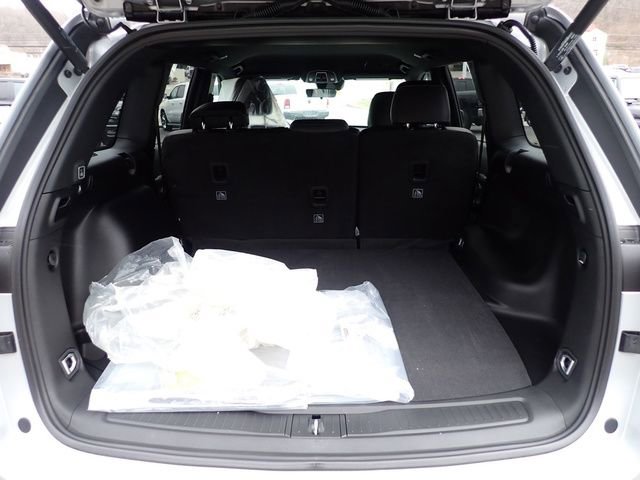 New 2025 Jeep Grand Cherokee Limited w/ Black Appearance Package image 6