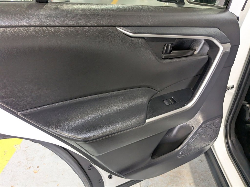Used 2023 Toyota RAV4 LE image 24
