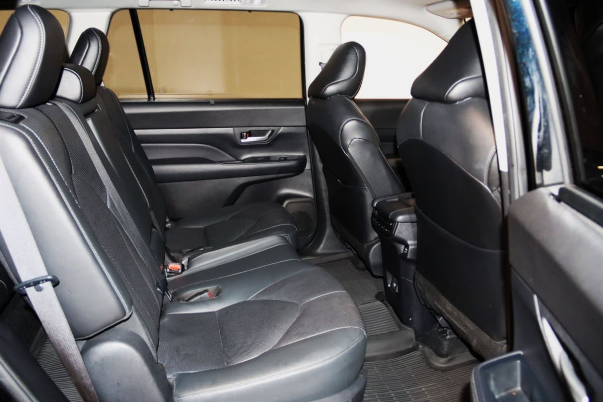 Used 2024 Toyota Grand Highlander FWD image 59