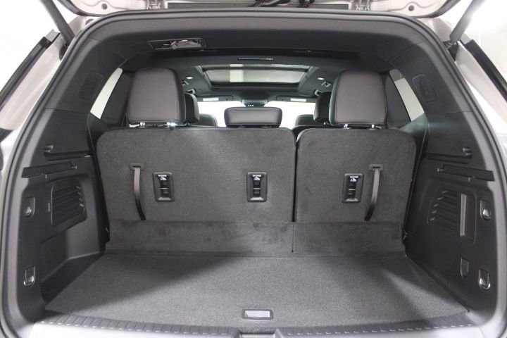 New 2026 GMC Acadia AT4 w/ Super Cruise Package image 13