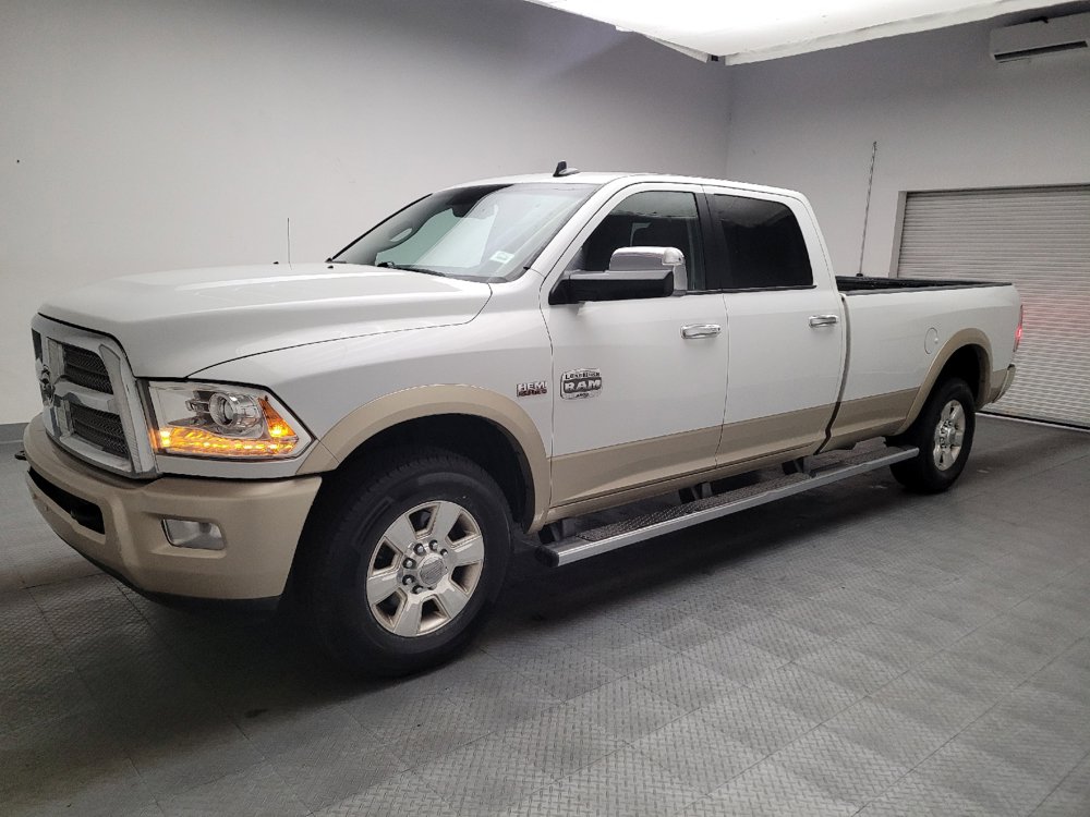 Used 2015 RAM 2500 Longhorn RWD image 2