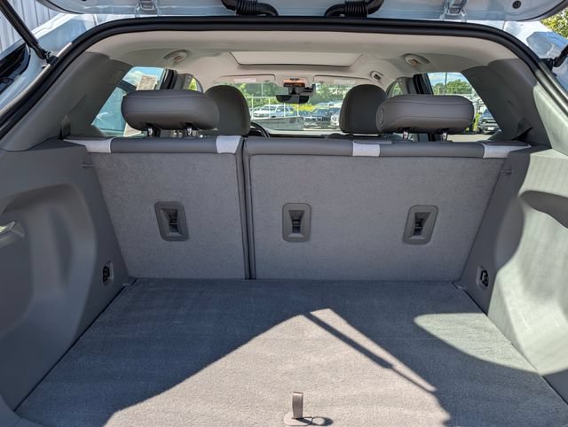 Used 2023 Chevrolet Bolt EUV Premier w/ Sun & Sound Package FWD image 11