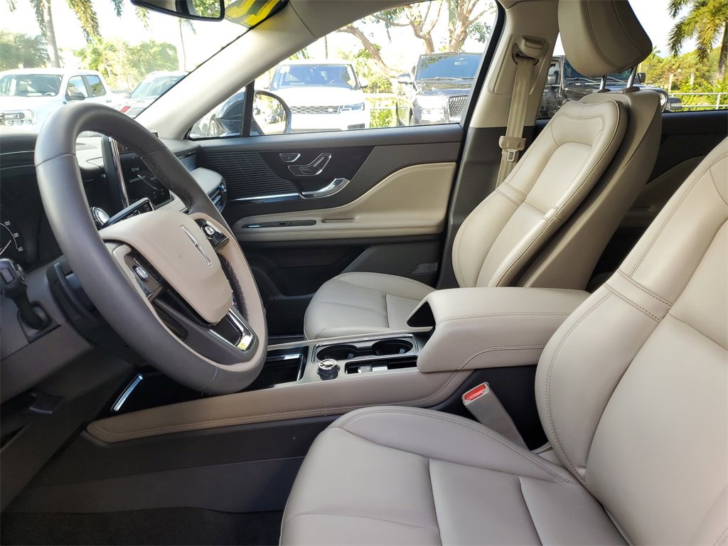 Used 2022 Lincoln Corsair FWD image 21