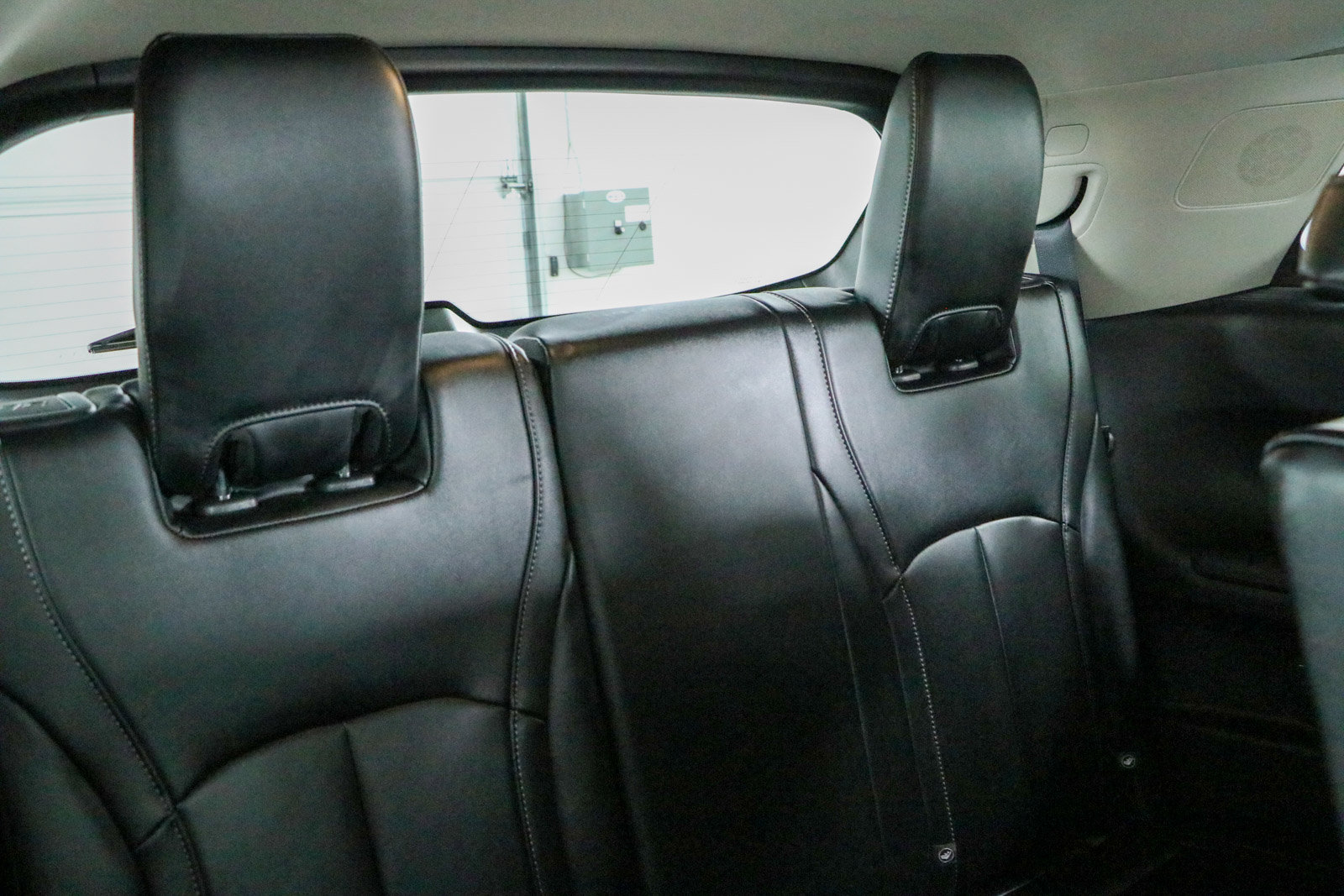 Used 2023 INFINITI QX60 Luxe w/ Cargo Package AWD/4WD image 30
