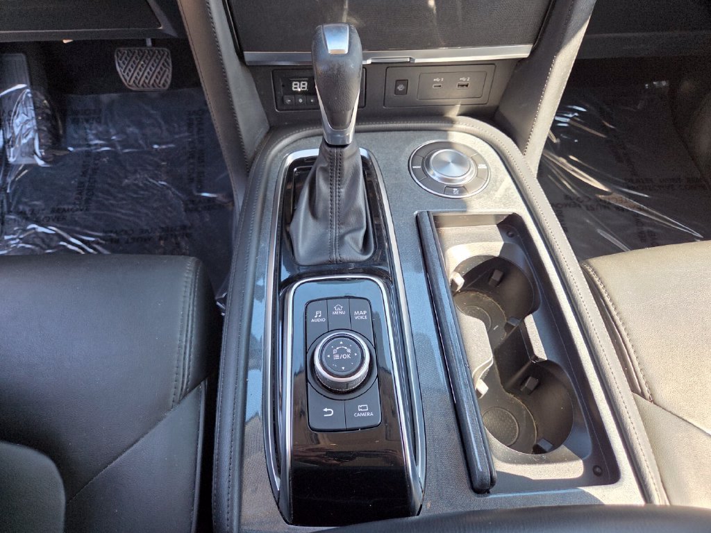 Used 2021 Nissan Armada SV RWD image 33