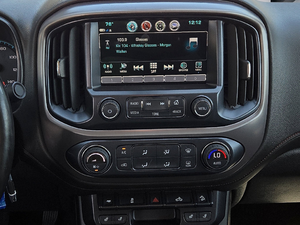 Used 2017 GMC Canyon SLE w/ All Terrain Package AWD/4WD image 11