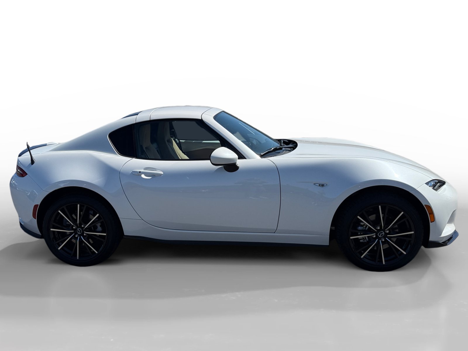 Certified 2025 MAZDA MX-5 Miata RF Grand Touring w/ Appearance Package RWD image 6