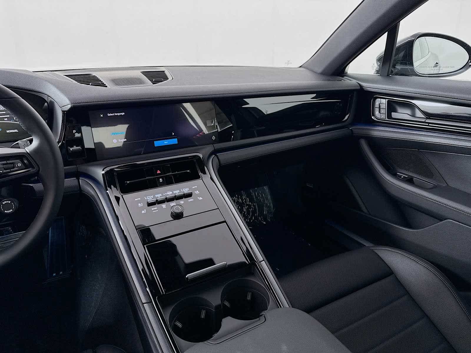 New 2025 Porsche Panamera RWD image 19