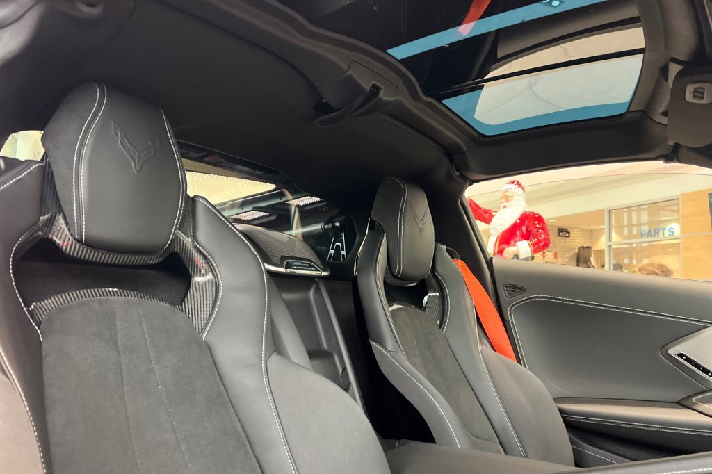 New 2026 Chevrolet Corvette Stingray Preferred Cpe w/ Z51 Performance Package image 10