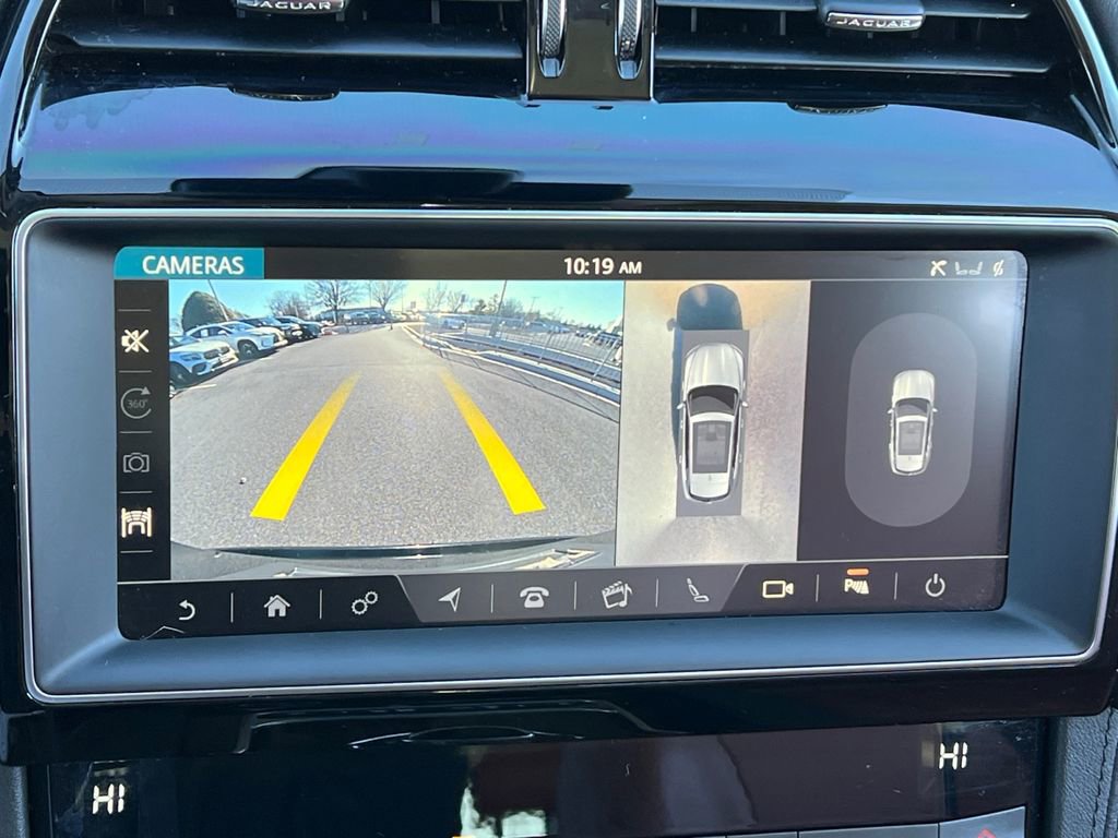 Used 2019 Jaguar F-PACE Portfolio image 20