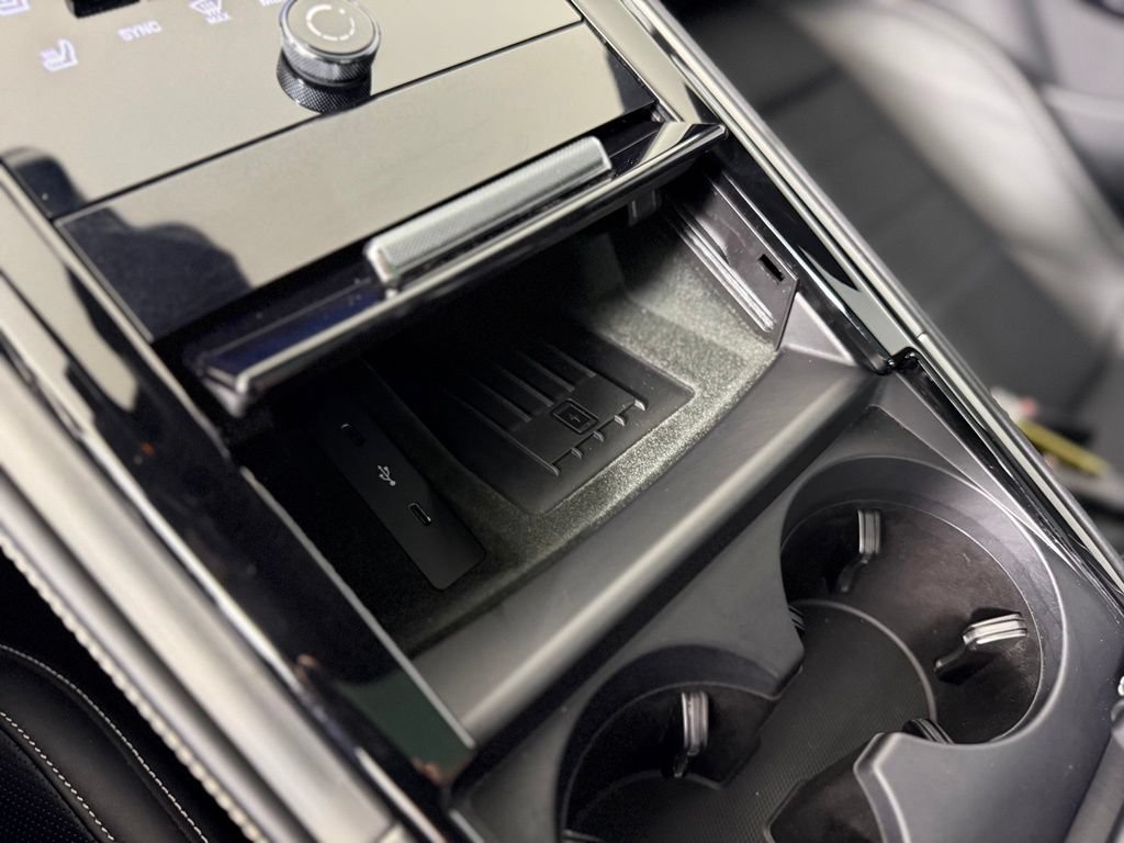 Certified 2024 Porsche Panamera 4 AWD/4WD image 26