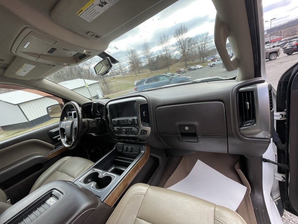 Certified 2016 Chevrolet Silverado 1500 LTZ w/ Texas Edition image 12