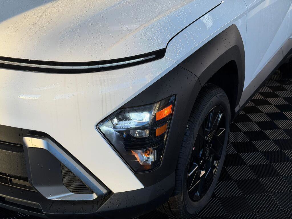 New 2026 Hyundai Kona SEL Sport AWD/4WD image 9