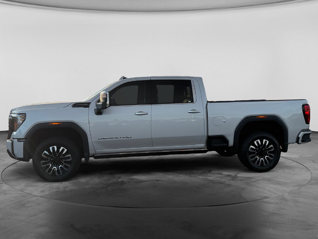 Used 2025 GMC Sierra 2500 Denali Ultimate AWD/4WD image 6