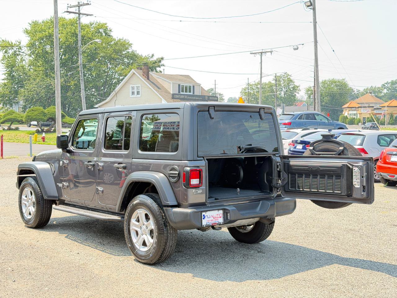Used 2018 Jeep Wrangler Unlimited Sport S AWD/4WD image 33