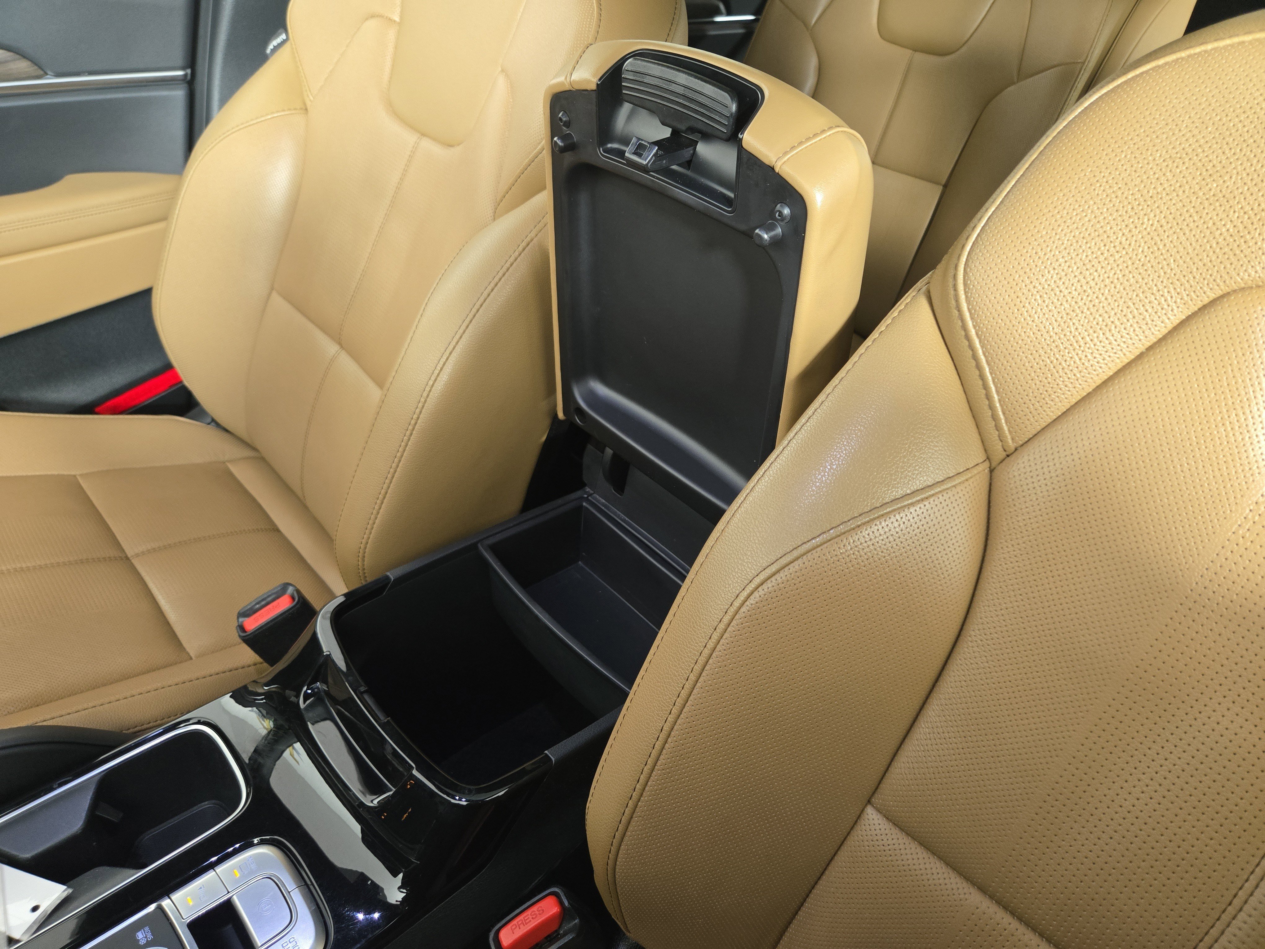 Used 2021 Kia Telluride SX w/ Towing Package image 31