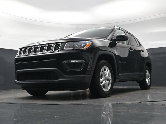 Used 2018 Jeep Compass Sport FWD image 29