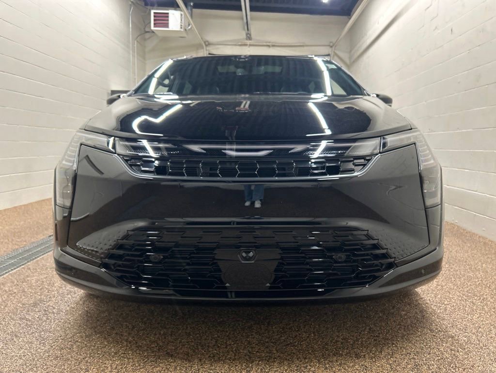 New 2027 Chrysler Pacifica Limited FWD image 7