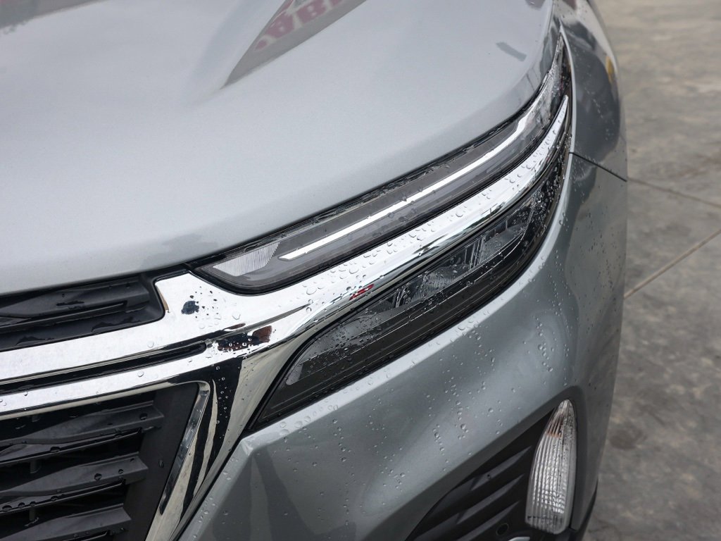 Used 2024 Chevrolet Equinox LT image 13