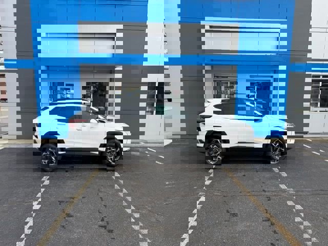 New 2026 Chevrolet Trax LT w/ Driver Confidence Package image 4