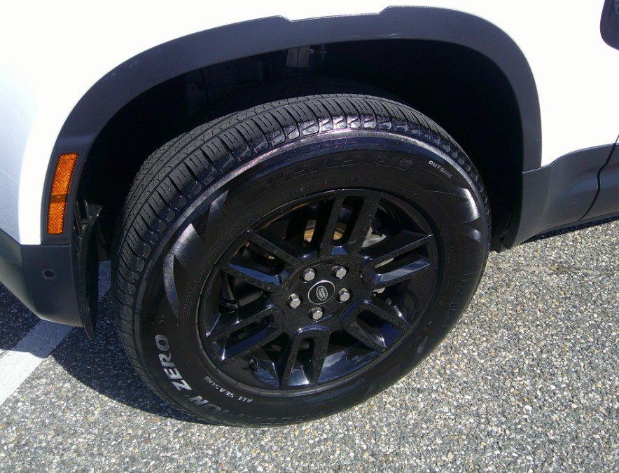 Used 2023 Land Rover Defender 110 S image 14