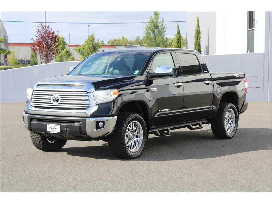 Used 2016 Toyota Tundra Limited w/ Limited Premium Package AWD/4WD video 1