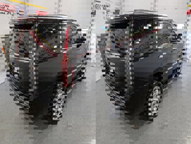 Used 2016 Cadillac Escalade Luxury image 7