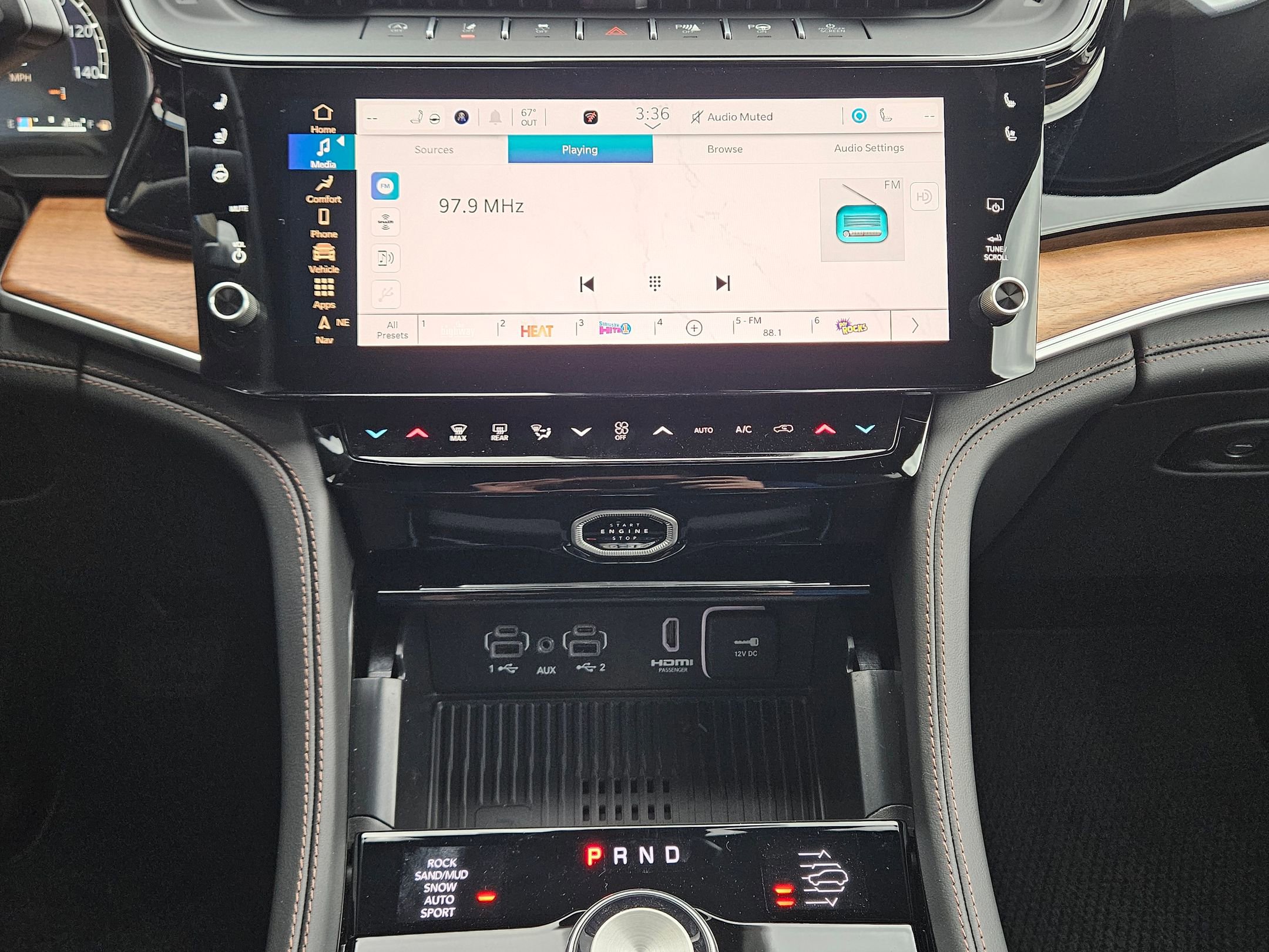 New 2026 Jeep Grand Cherokee Summit image 12