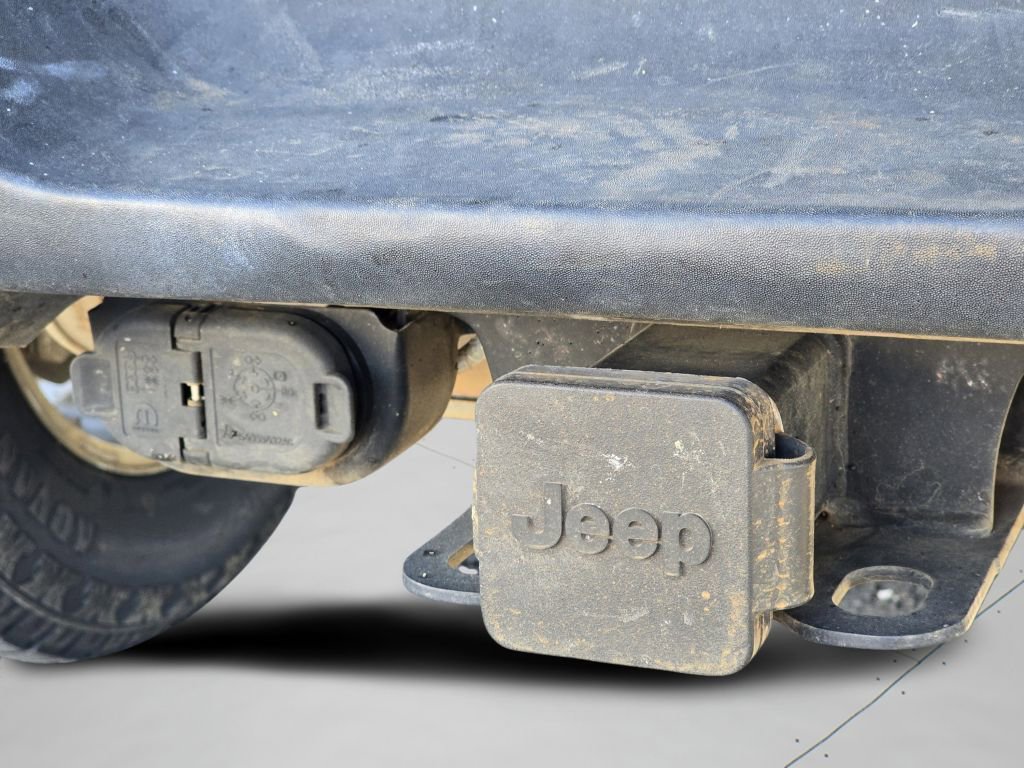 Used 2023 Jeep Wrangler Sport S image 25