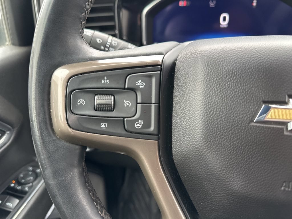 Used 2024 Chevrolet Silverado 2500 High Country w/ Technology Package AWD/4WD image 22