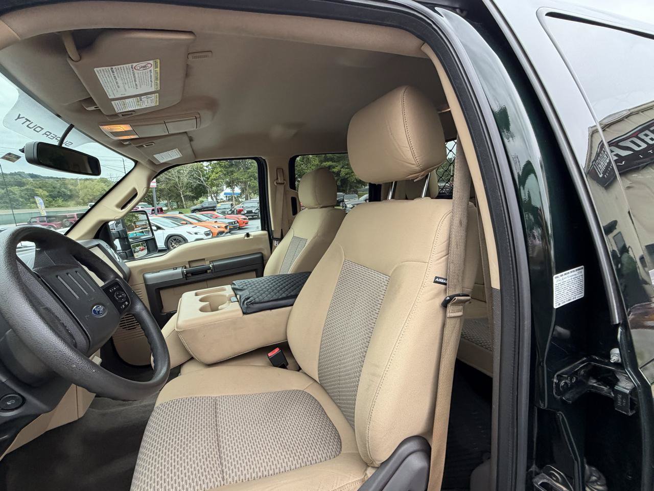 Used 2016 Ford F450 XLT w/ XLT Premium Package AWD/4WD image 19