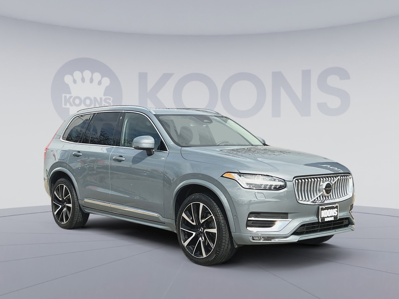 Certified 2023 Volvo XC90 B5 Plus w/ Protection Package Premier image 10