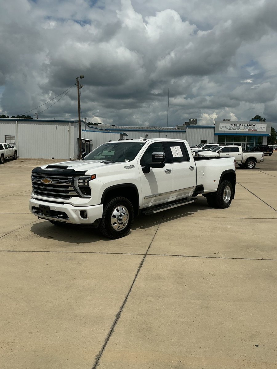 Used 2024 Chevrolet Silverado 3500 High Country w/ High Country Premium Package