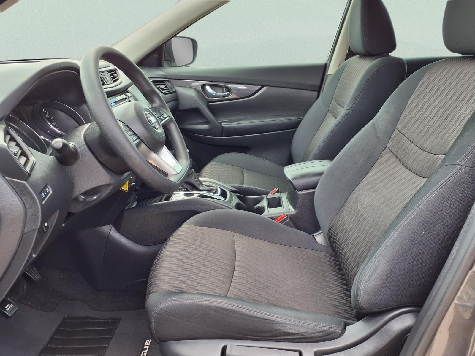 Used 2018 Nissan Rogue S FWD image 10