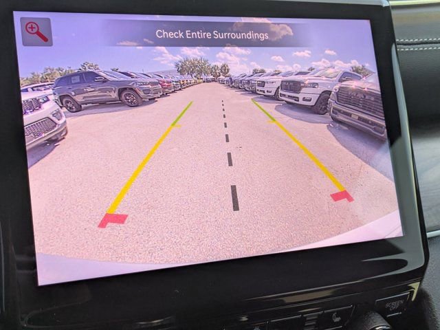 New 2025 Jeep Grand Cherokee Limited w/ Black Appearance Package image 19