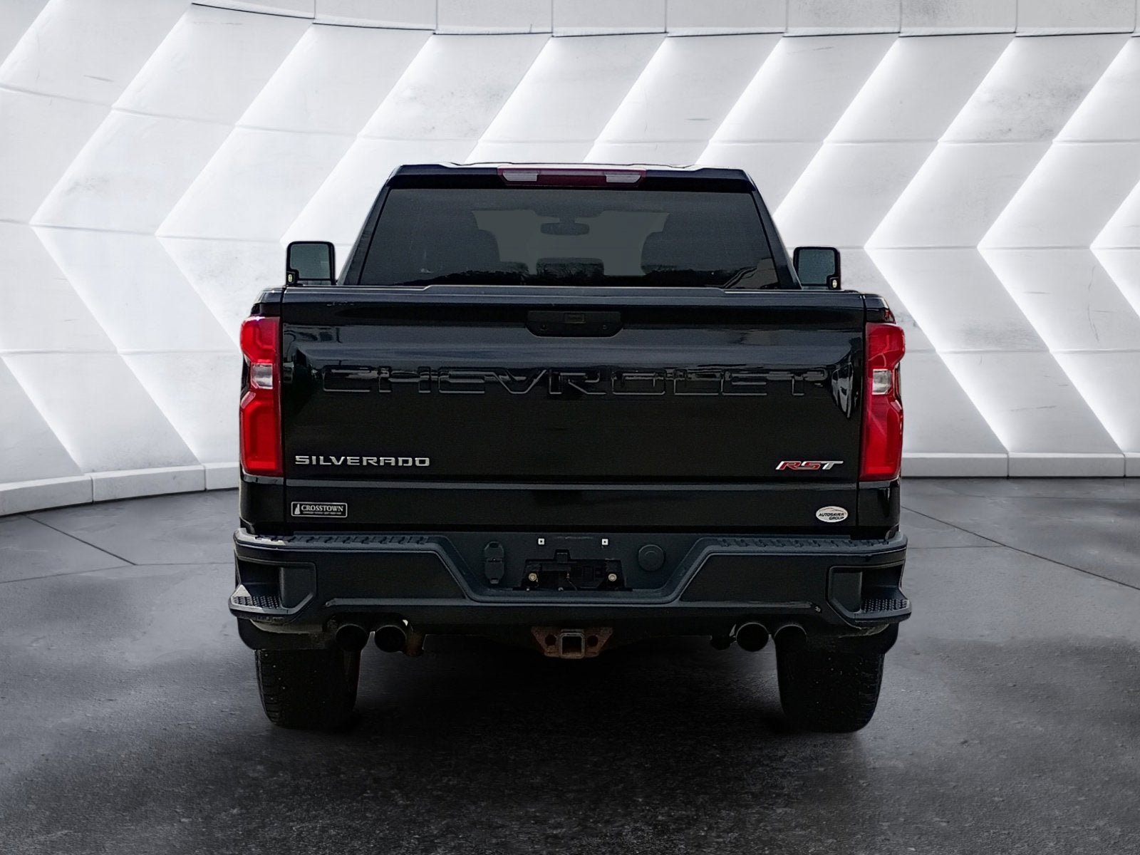 Used 2019 Chevrolet Silverado 1500 RST w/ True North Edition AWD/4WD image 5