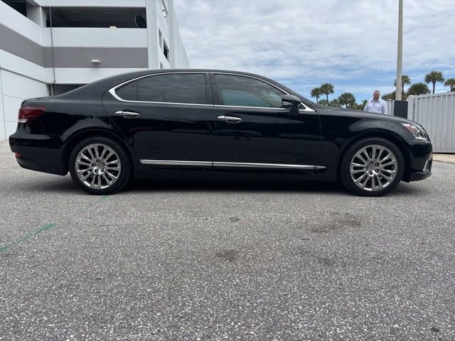 Used 2014 Lexus LS 460 L RWD image 2