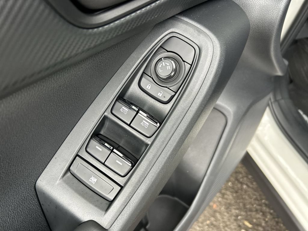 Certified 2025 Subaru Crosstrek 2.5i Premium AWD/4WD image 16